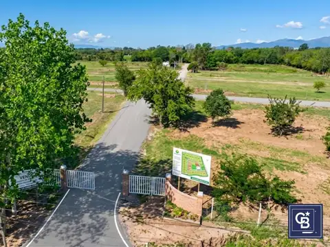 Venta de Lote interno de 588 m² en cul de sac en Barrio semicerrado Las Lomas de Escobar