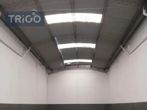 Depósito Galpón nave industrial logística en alquiler en Nueva Pompeya CABA