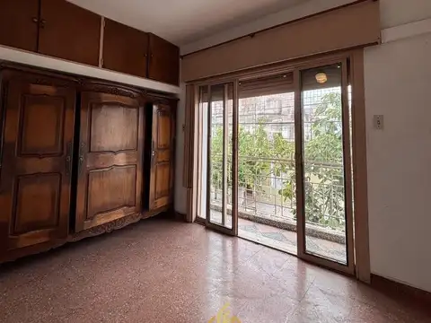 Departamento 2 dormitorios con escritura