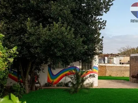 VENTA CASA 2 AMBIENTES RAFAEL CALZADA DOBLE LOTE