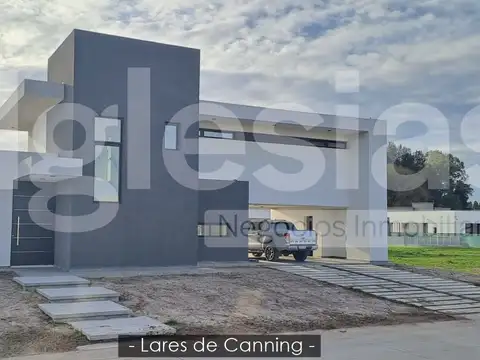 Casa en venta de 3 dormitorios c/ cochera en Lares del Canning