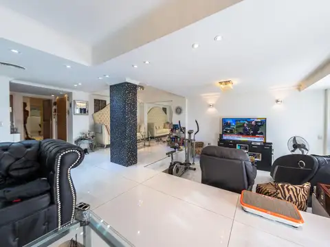 Departamento en Venta de 4 dormitorios