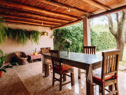 VENTA CASA CON DEPTO AV TISERA TALAR DE MENDIOLAZA