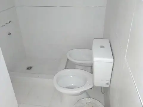 Humberto 1 3200, Piso 2