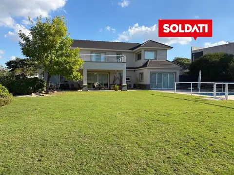 Casa en Alquiler de 5 dormitorios