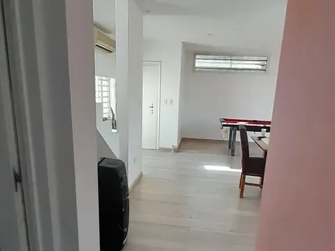 Depto Tipo Casa en Venta con 2 cocheras
