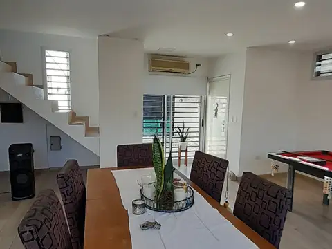 Depto Tipo Casa en Venta 5 años