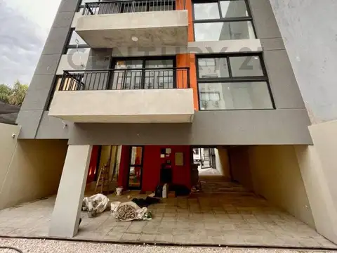 VENTA DEPARTAMENTO 2 AMBIENTES PREMIUM DE POZO, CASTELAR NOR