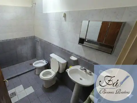 Casa 3 ambientes con 1 baño