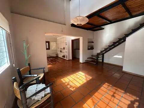 Casa en Venta al Este