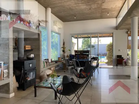 Casa en Venta al Oeste