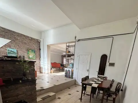 Casa  en Lanús con Parque