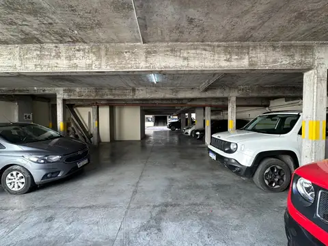 Cochera en  venta Entre Rios 1700 planta baja - Abasto Rosario