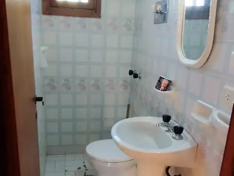 Venta y Alq Temp 3 amb 2 baños c/ patio prop, parque. Lumino