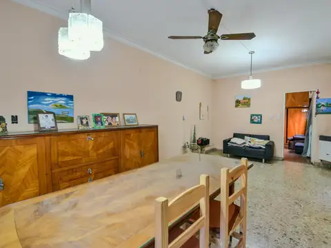 Depto Tipo Casa en Venta en Tablada, USD 124.900