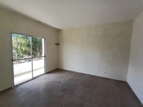 Depto Tipo Casa 3 ambientes con 1 baño