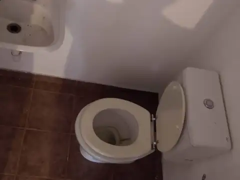 Casa 12 ambientes con 7 baños