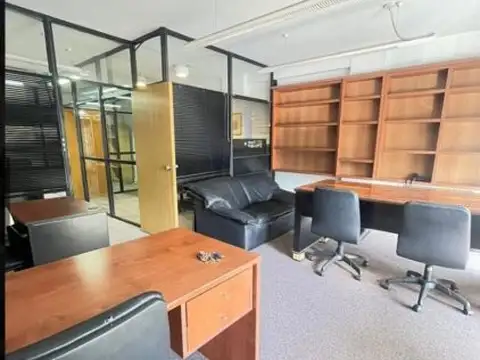 Oficina en Alquiler en Centro, $ 600.000