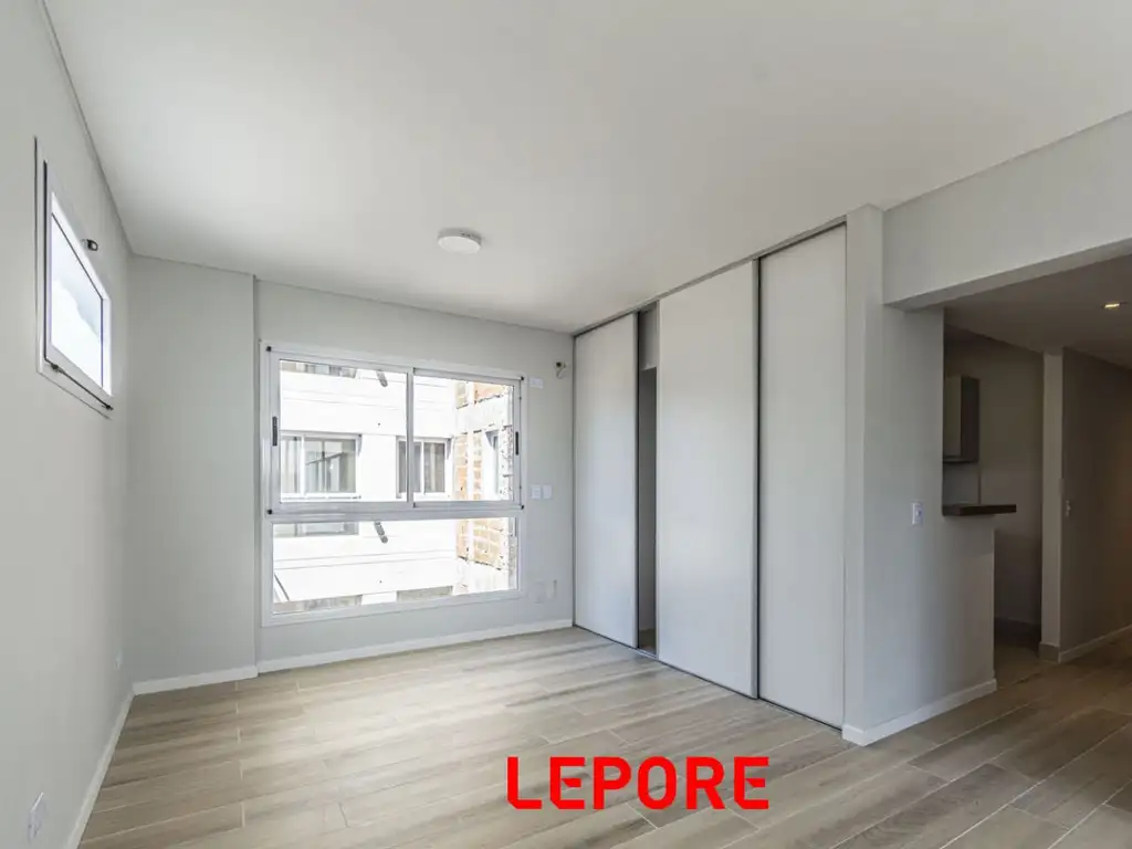 Av. Jujuy 645 de 24 Unidades en Balvanera