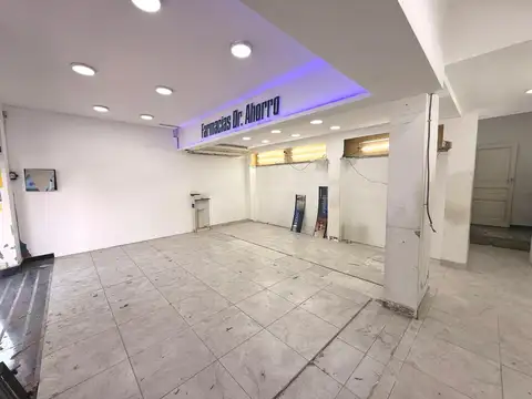 Local en Alquiler en Villa Urquiza, $ 5.800.000