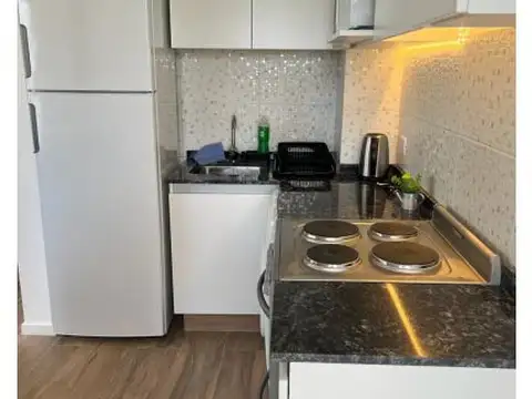 Nuñez, Comodoro Rivadavia 2300, 4to piso, 1 amb y medio, U$S 600 + expensas luz cable/internet