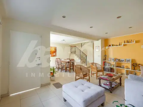 Casa en Venta en Temperley, USD 255.000