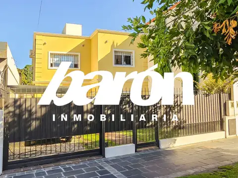 Casa - Venta - Argentina, Lomas de Zamora - RIOBAMBA 847