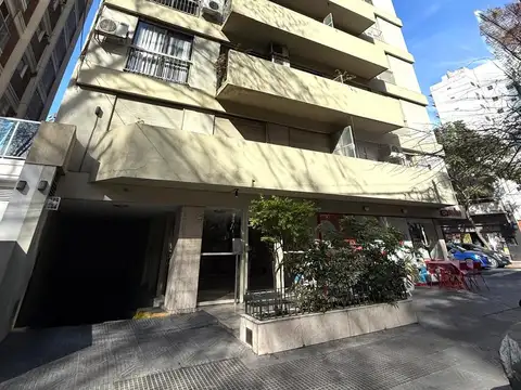 Belgrano R 2 Ambientes, Sup. 42,49 m² Al Frente Balcon Corrido Super Luminoso!