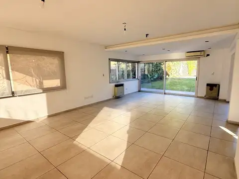 CASA EN VENTA EN LOS OLIVARES