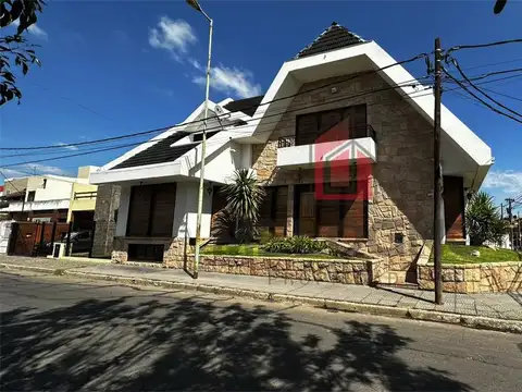 Casa en Venta - Moron