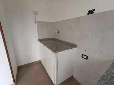 Casa en Alquiler con 1 cochera