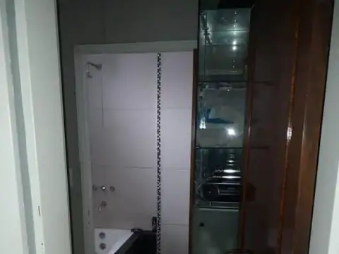 Casa 6 ambientes con 4 baños