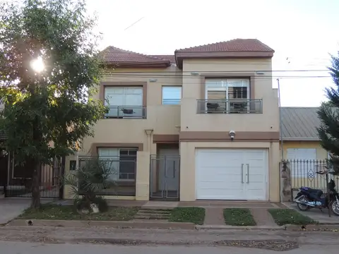 CASA EN VENTA CALLE 12 DE ABRIL
