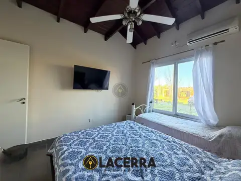Casa 2 ambientes con 1 baño
