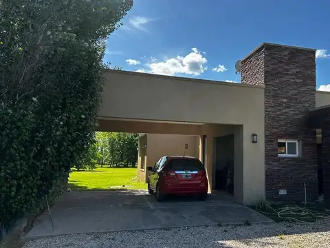 Casa en Venta en La Escondida, USD 299.000