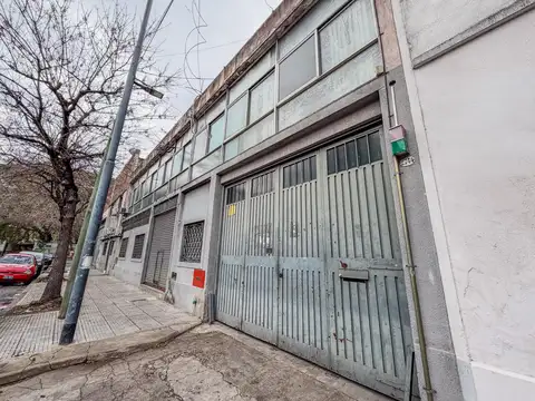 Galpón en Alquiler en Barracas, CABA