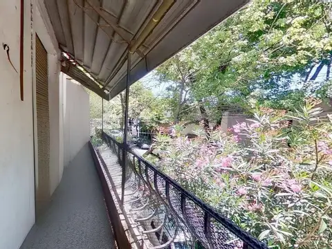 Depto Tipo Casa 2 ambientes con 1 baño