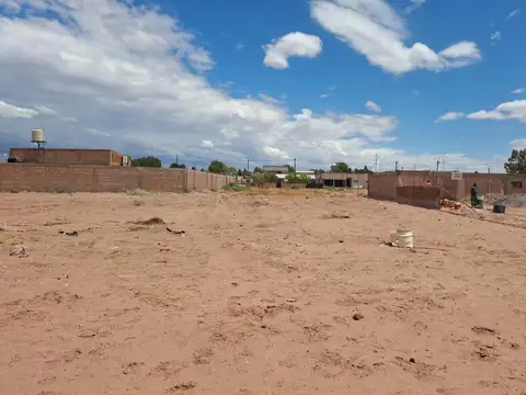 Terreno en Venta en Rincon de los Sauces, USD 37.000