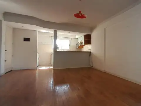 Departamento 2 ambientes con 1 baño