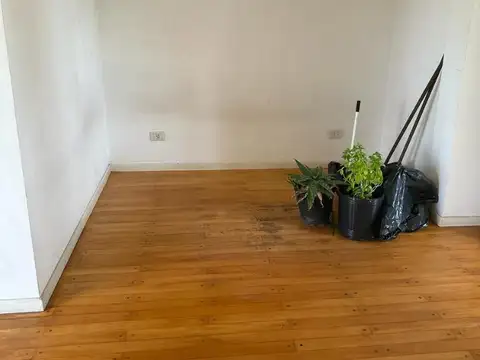 Manuel Castro 600, Piso 3