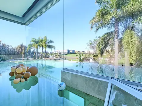 Casa en Alquiler de 4 dormitorios