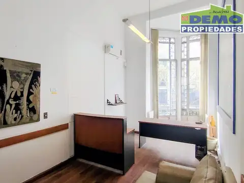Oficina en Venta al Este