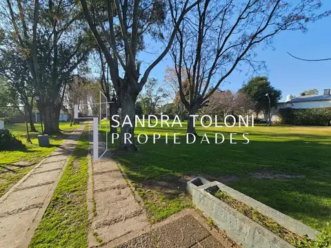 VENTA DE CASA QUINTA EN ALEJANDRO KORN SAN VICENTE