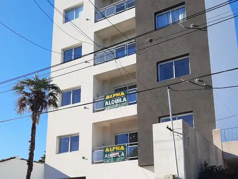 Depto. de 3 amb. y cochera en venta | Berazategui Centro