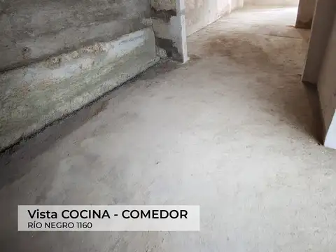 Casa 8 ambientes con 1 baño