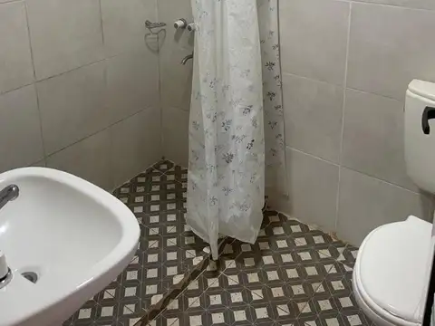 Departamento en Alquiler en Garupa, $ 280.000