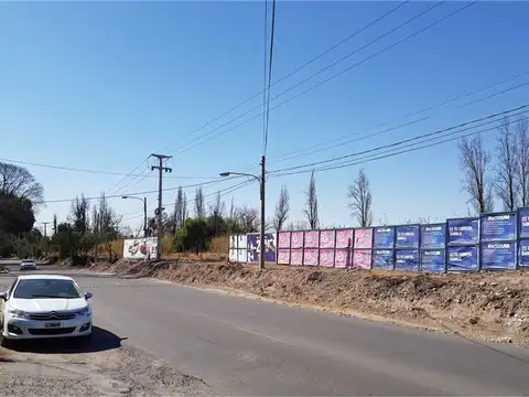 EXCELENTE TERRENO EN VENTA EN CALLE LAS CAÑAS