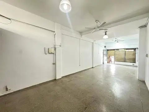 Local en Alquiler en La Plata, $ 450.000