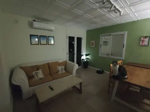 Depto Tipo Casa 3 ambientes con 1 baño