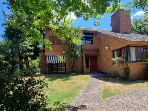 Casa a la venta en Pilar, en Campo Chico